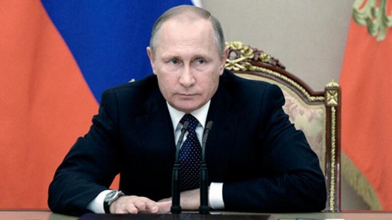 Putin advirtió que el choque con la OTAN está a un paso de la Tercera Guerra Mundial