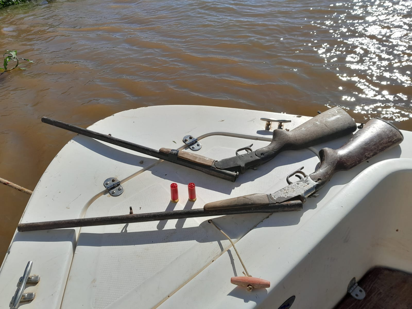 Realizan secuestro de armas de fuego en Islas del Departamento Diamante