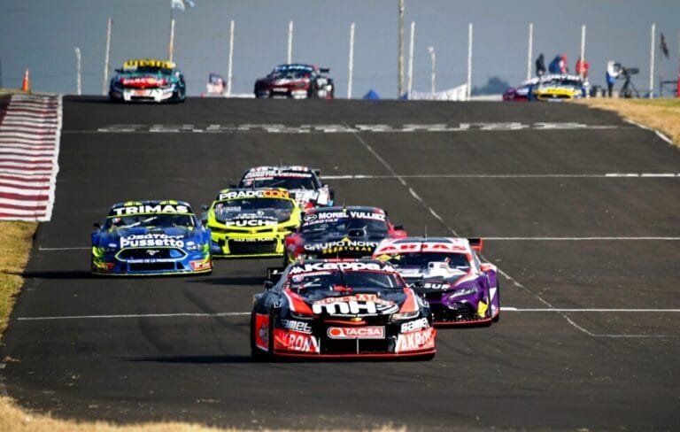 TC: Canapino volvió a la victoria y Chevrolet tuvo su primera alegría del año