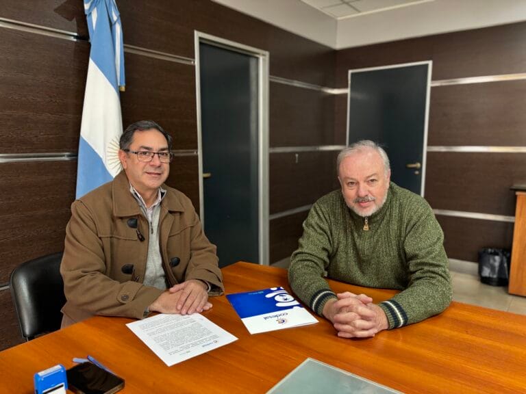 Codesal firmó un convenio con la Asociación Hotelera y Gastronómica de Concordia para fortalecer el turismo en la región de Salto Grande