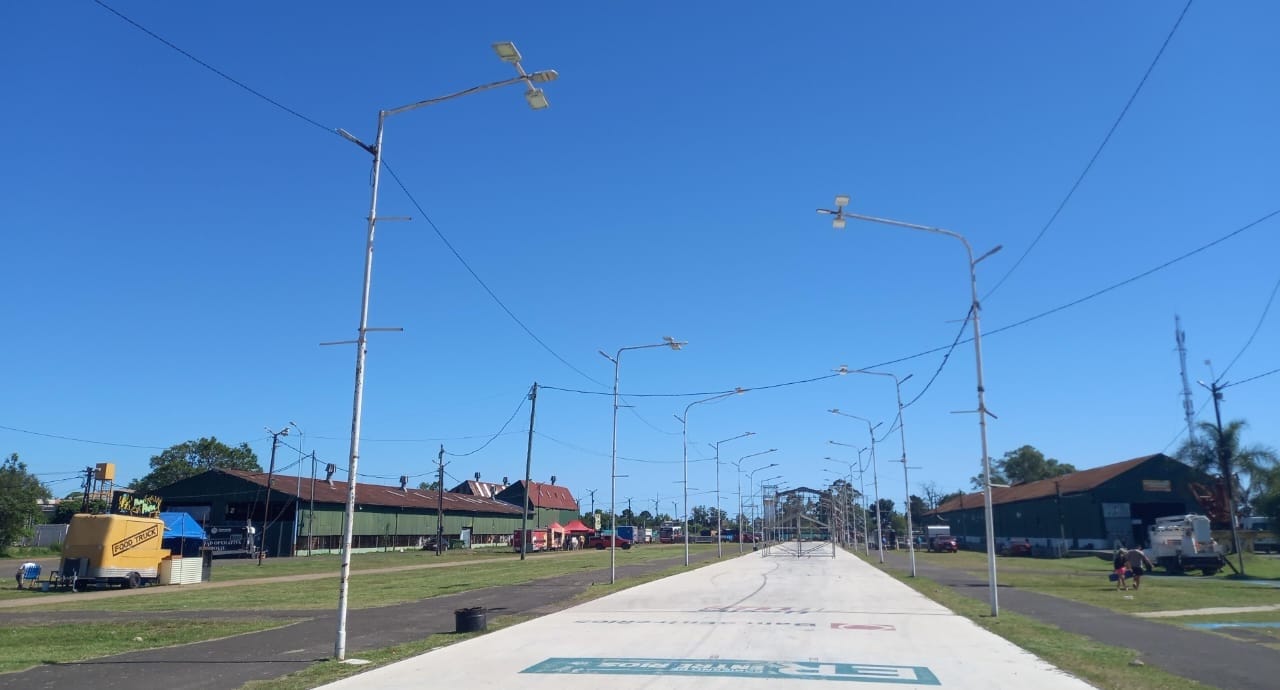 UADER Concordia celebra sus 25 años con una jornada abierta en el Parque Central