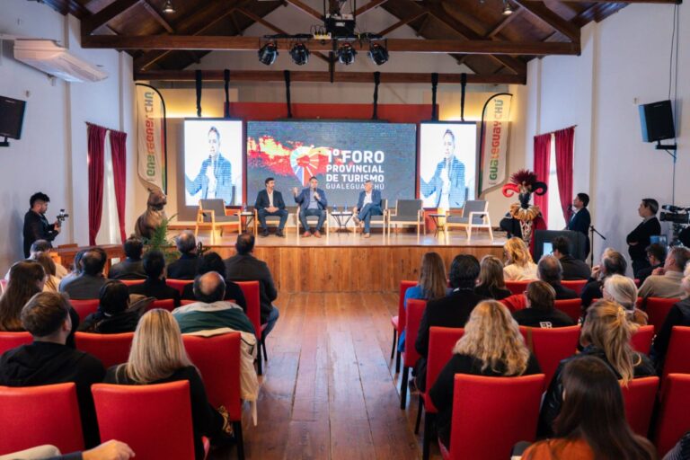 Se desarrolla el 1° Foro Provincial de Turismo con sede en Gualeguaychú