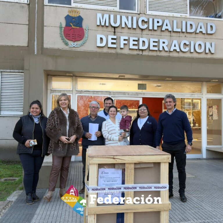 Federación: El intendente entregó equipo de última generación al hospital San José