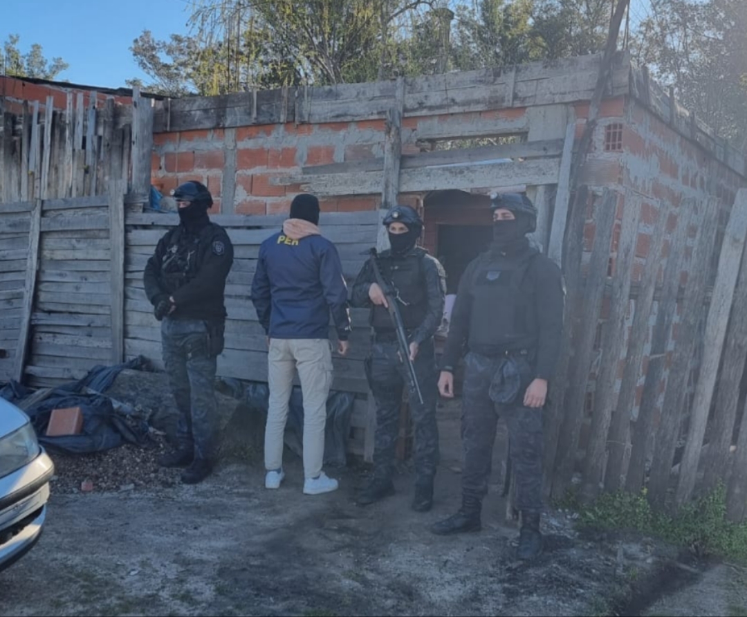 Barrio Pampa Soler: Dos personas detenidas por comercialización de drogas