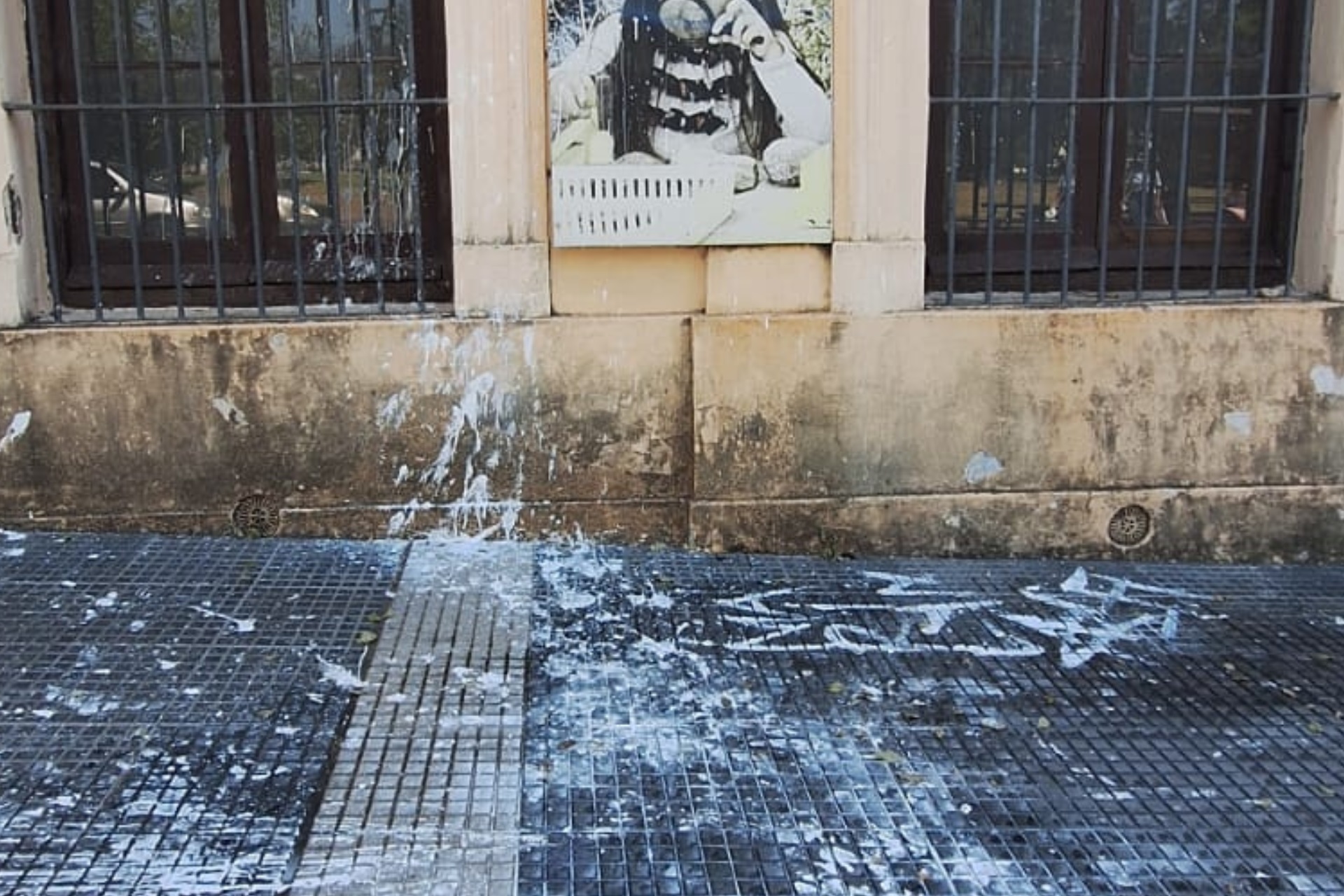 Se radicó una denuncia por actos de vandalismo y pintadas antisemitas en un museo provincial