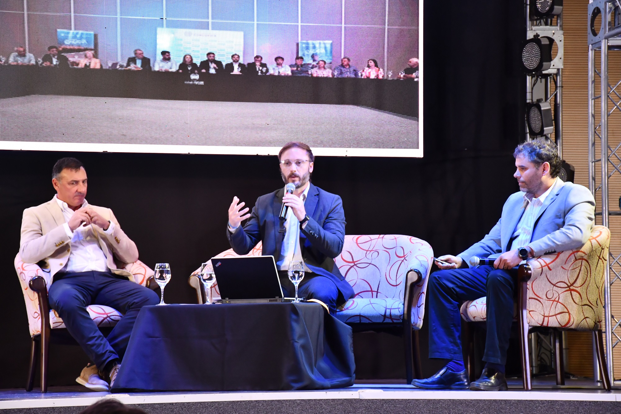 Con el turismo como eje, Azcué y Albisu coincidieron en continuar fortaleciendo los vínculos de la región