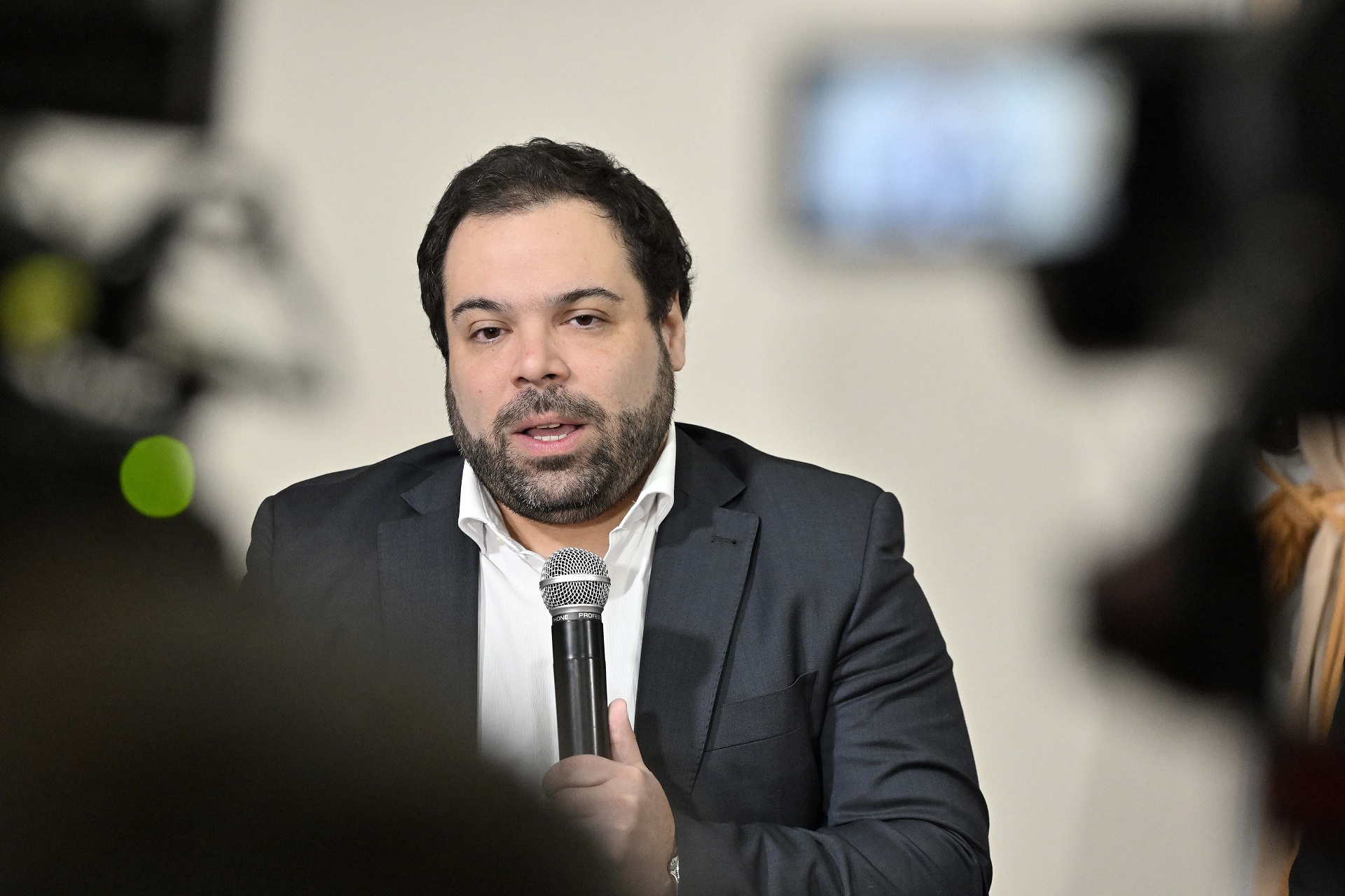 Troncoso pidió a los jueces laborales «fallos responsables» y «cuidar al que invierte y produce»