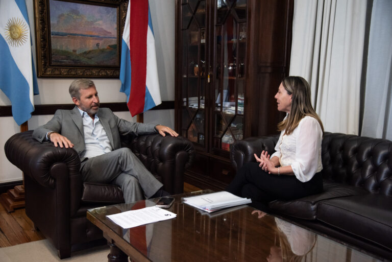 Proyectan obras para la localidad de Los Charrúas