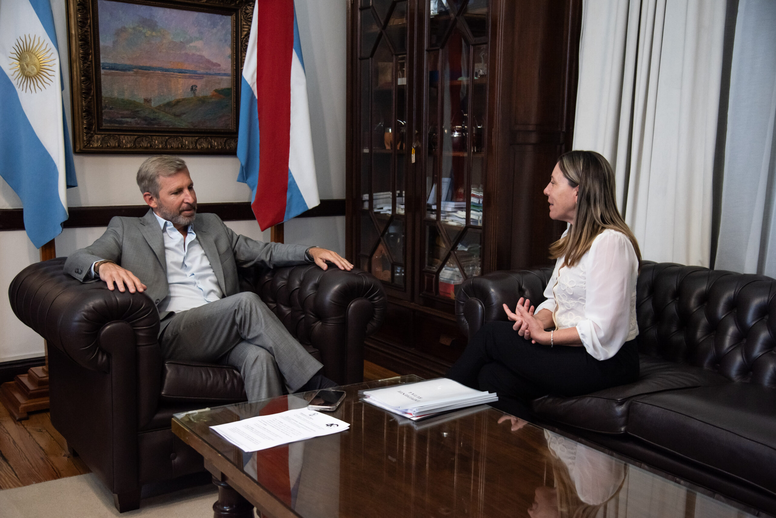 Proyectan obras para la localidad de Los Charrúas