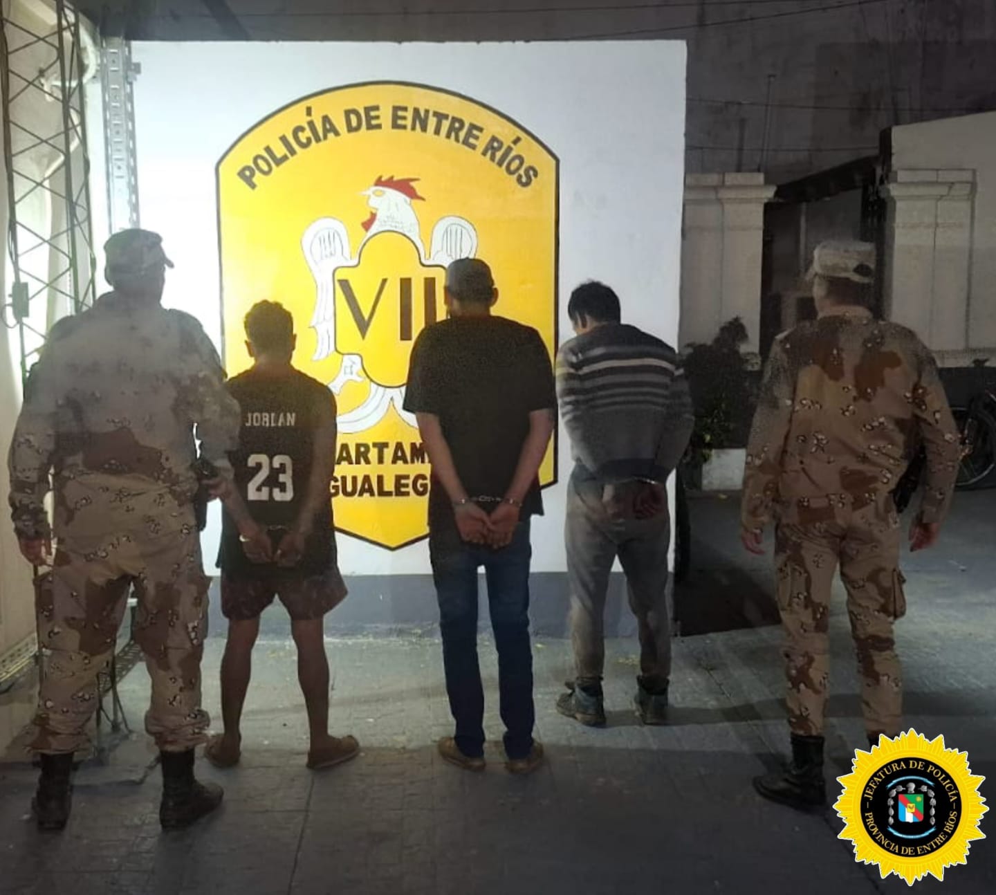 Cayó «Chequedengue» y sus secuaces: Los agarraron con las manos en la carne