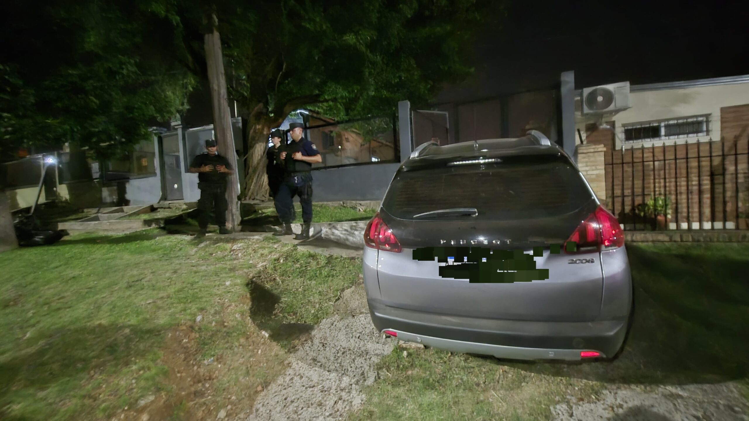 Allanaron a los Colombianos por amenazas y préstamos