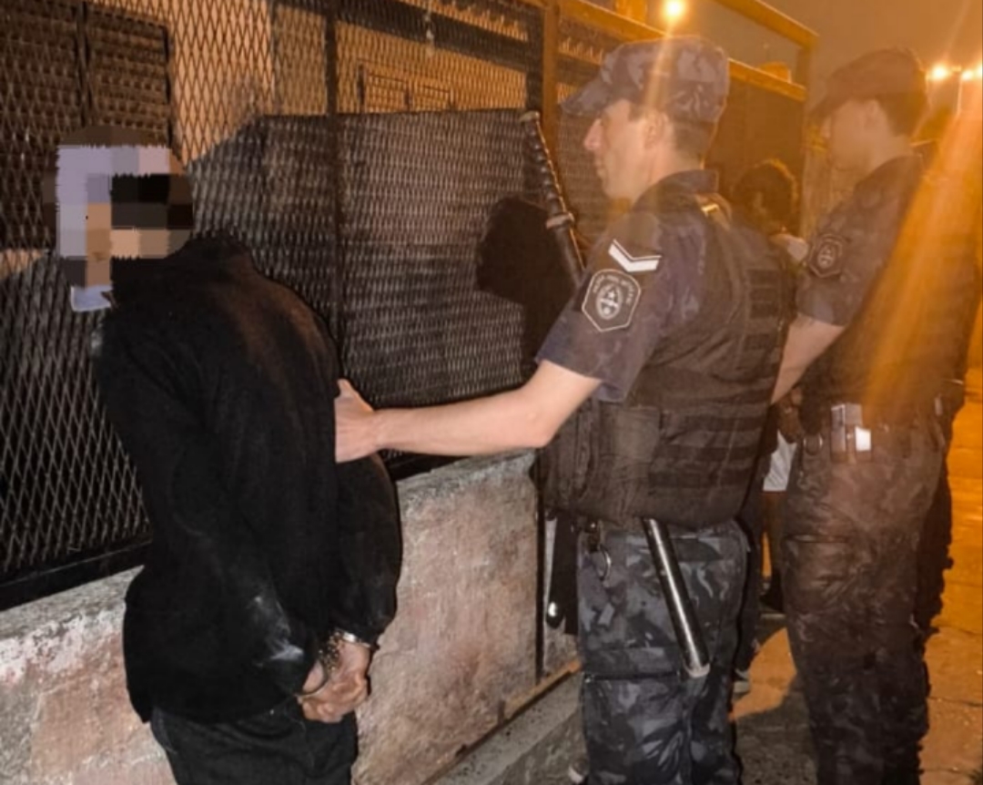 Operativo de saturación: dos aprehendidos por droga y 19 personas identificadas en distintos barrios de la ciudad