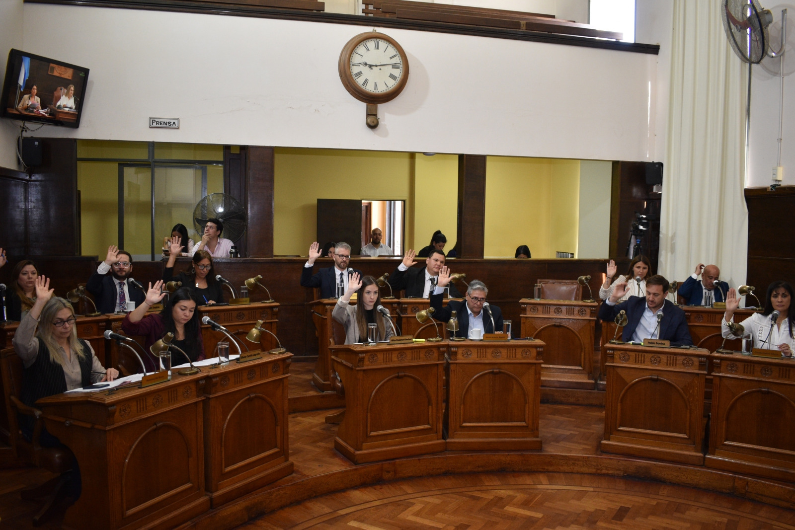 Por votación unánime, el Concejo Deliberante aprobó el Presupuesto 2026 del EDOS