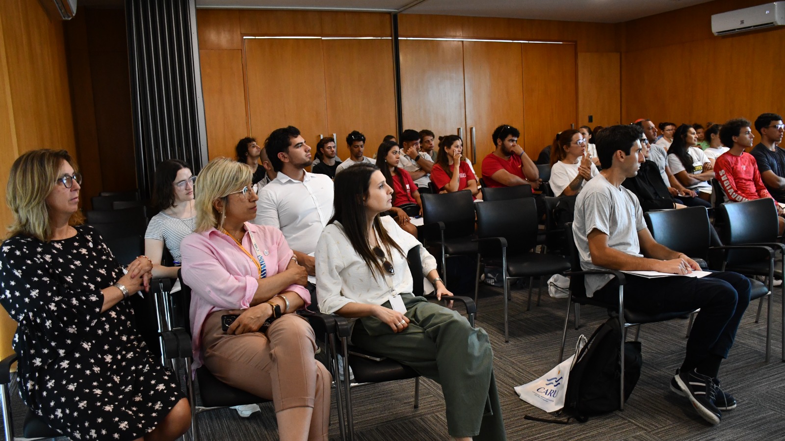 CARU cerró con éxito la capacitación regional para guardavidas sobre vigilancia de cianobacterias en el río Uruguay