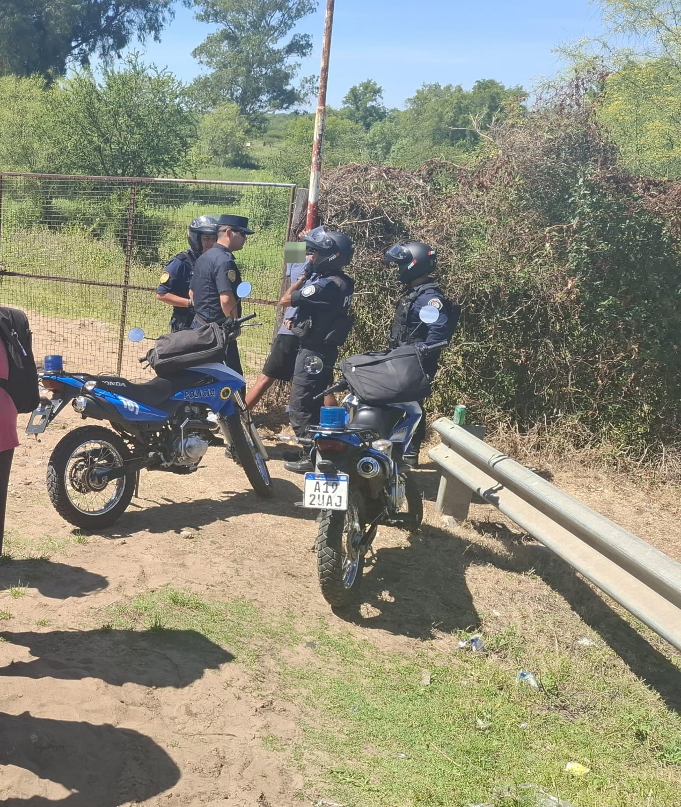 Tareas de patrullaje preventivo permitieron identificar a un sujeto que poseia envoltorios con cocaína