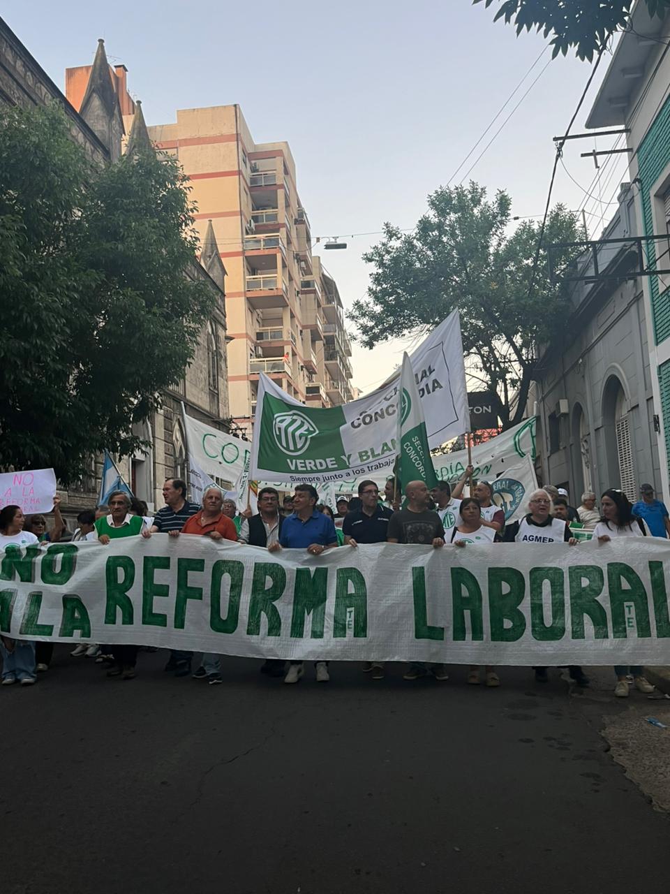 Concordia marchó contra la reforma laboral y se sumó al reclamo nacional