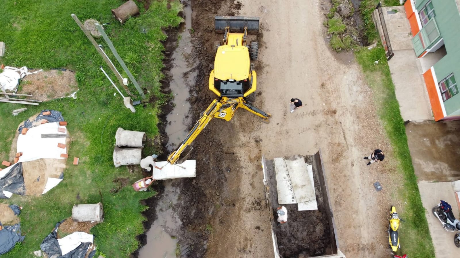 El Municipio de Feliciano intensifica obras de sistematización en desagües tras el temporal