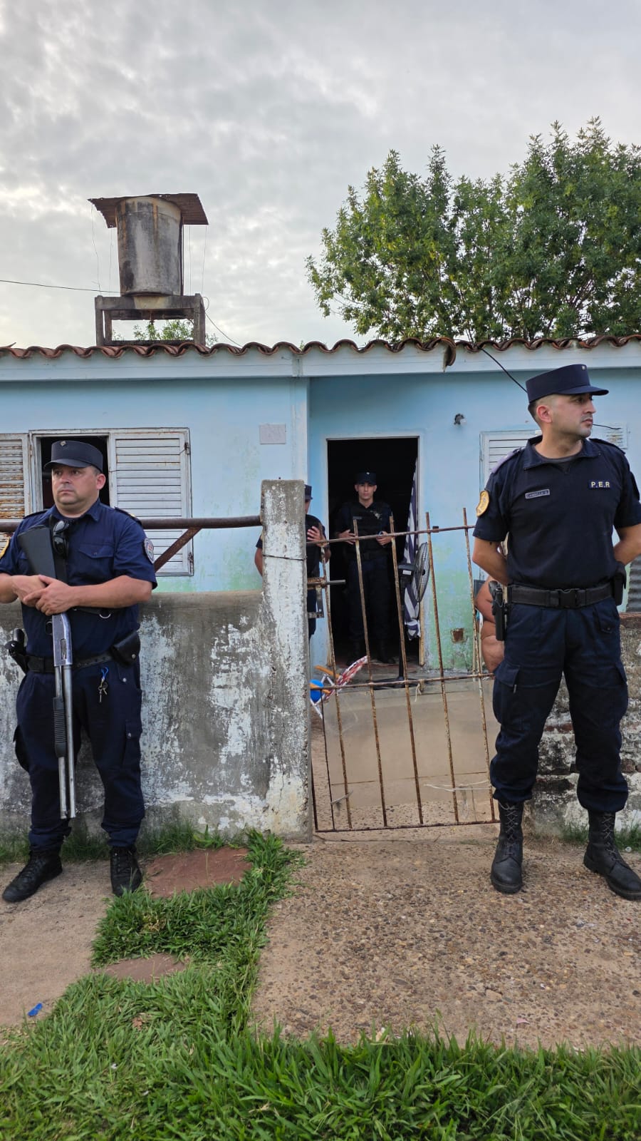 Allanamientos en Concordia: secuestran droga, un arma de fuego y más de tres millones de pesos