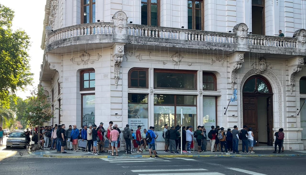 Se completaron los cupos para el traslado de trabajadores de la fruta