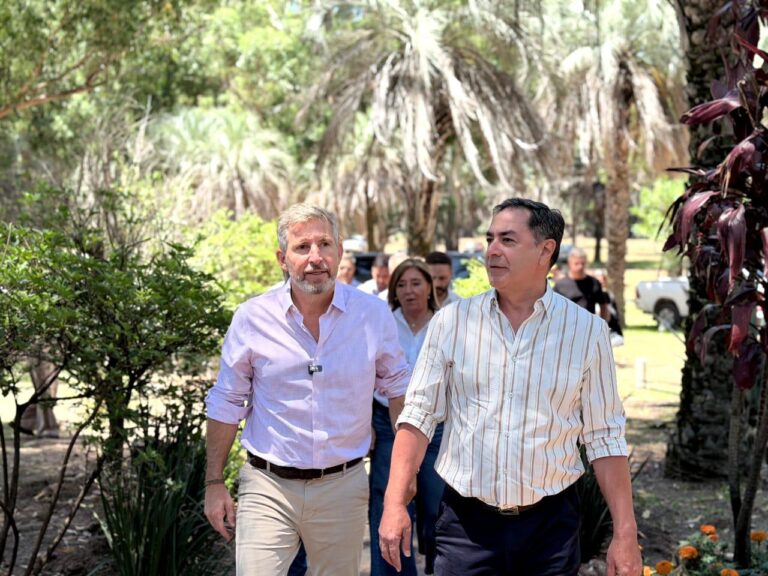 Autoridades provinciales recorrieron espacios recuperados y puestos en valor por CODESAL