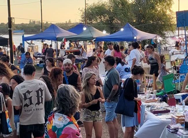 Feria Paseo del Rio «Edición Verano»