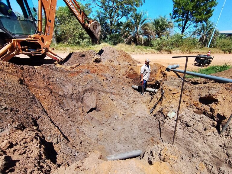 Por trabajos en el Acueducto Roca se ve afectado el suministro de agua en un sector de la ciudad