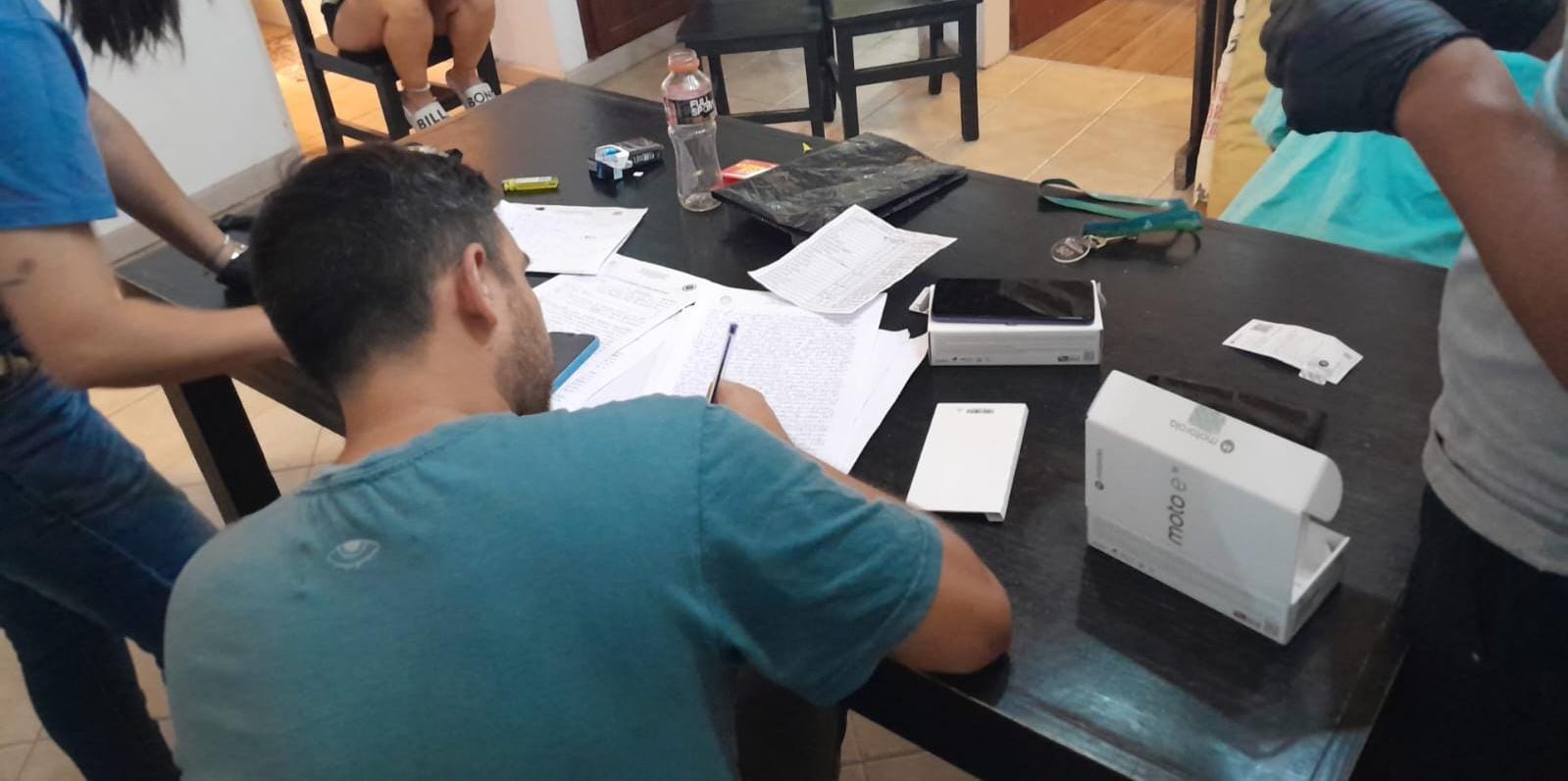 La policía detuvo al autor del robo en una vivienda