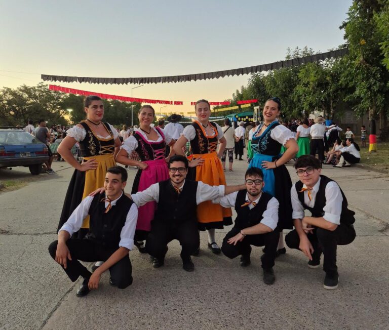 El Ballet Alemán Unsere Lustigen Tänzer participará del 137° aniversario de Aldea San Antonio y de la Fiesta Provincial del Inmigrante Alemán
