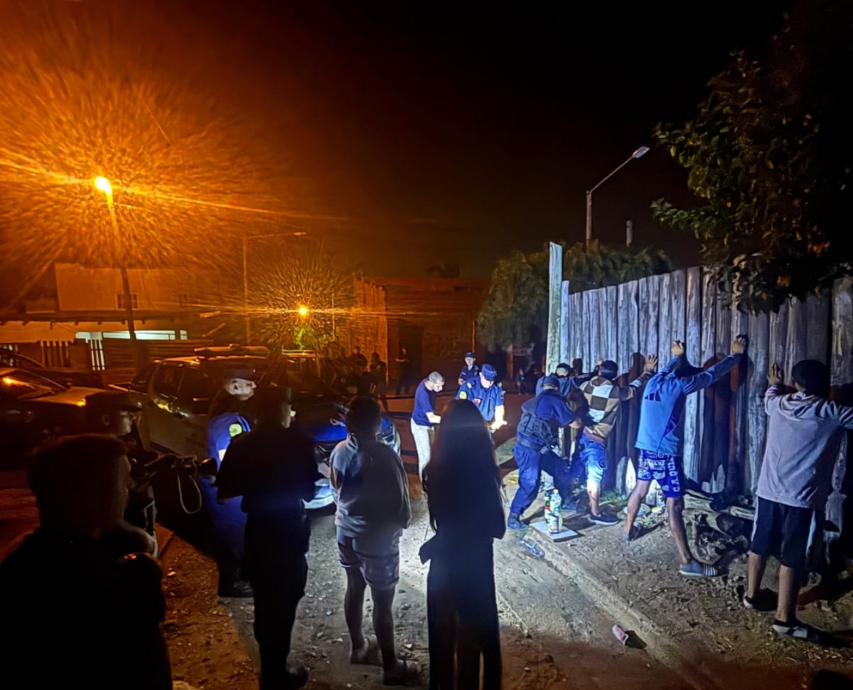 Operativo Saturación en el Barrio Constitución: se detuvo un hombre con 50 bolsas con Estupefacientes