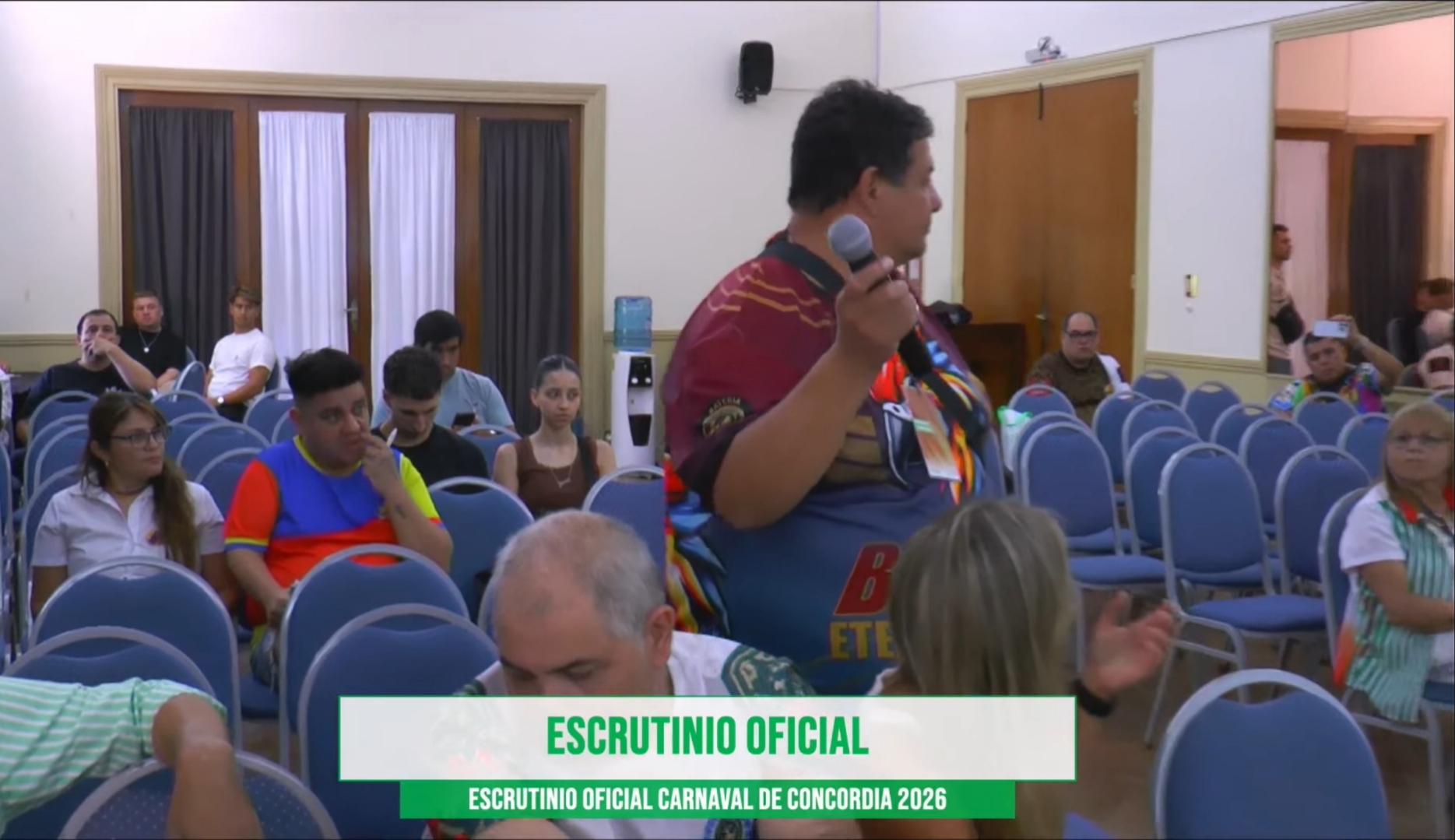 Escándalo en el escrutinio del Carnaval: Integrante de Bella Samba se retiró en medio de denuncias y reclamos