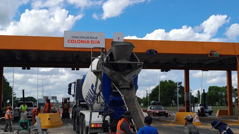 Avanzan trabajos de mantenimiento en las rutas nacionales 12 y 14