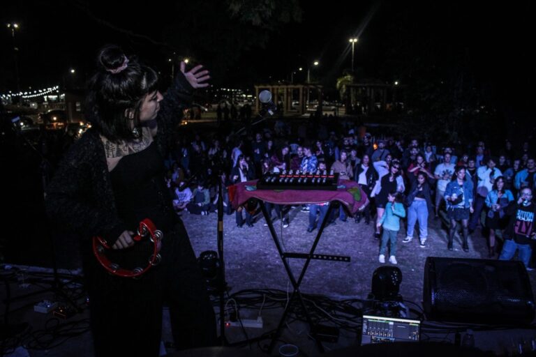 Se viene el segundo Bogapalooza: música independiente, feria y fiesta frente al río