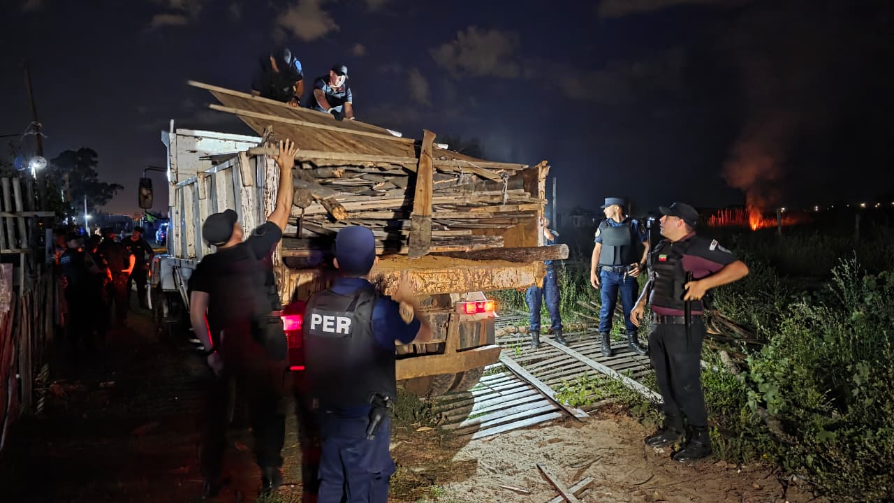 Desarticulación de venta Ilegal de terrenos Municipales y desarme de casillas no habitadas y utilizadas para venta de drogas