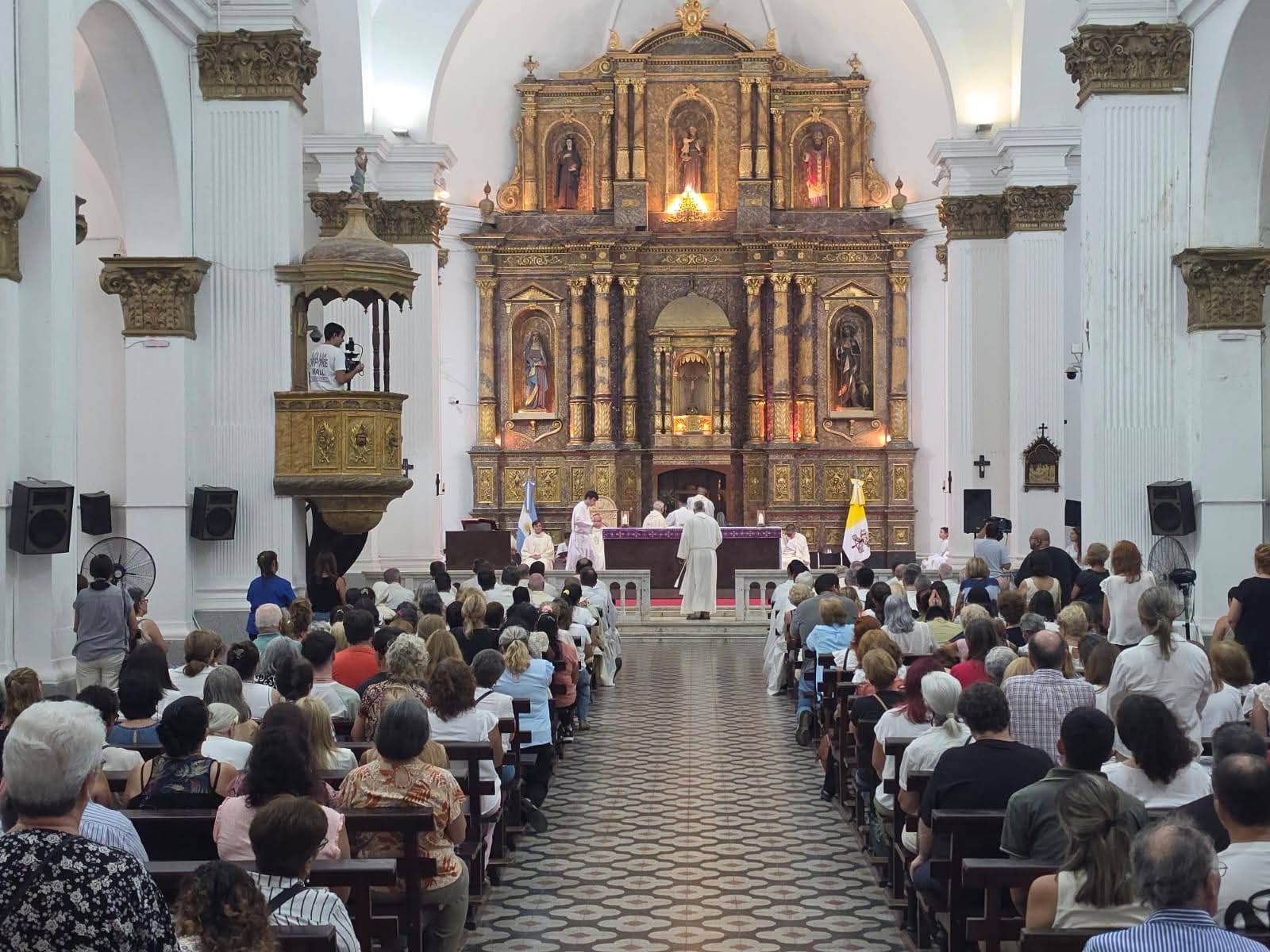 Celebración de la Misa Crismal en la Catedral San Antonio de Padua