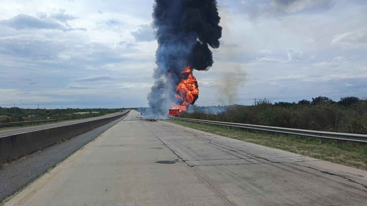 Choque entre camiones en la Autovía 14: corte total y demoras a la altura de Gualeguaychú