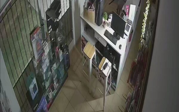Rompieron la vidriera de un comercio y robaron una estufa durante la madrugada